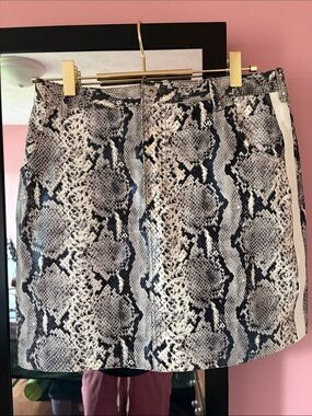 Snake Print Mini Skirt in Black & White
